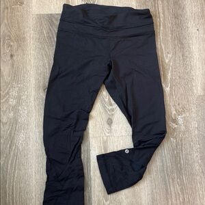Lululemon Black Cropped Leggings
